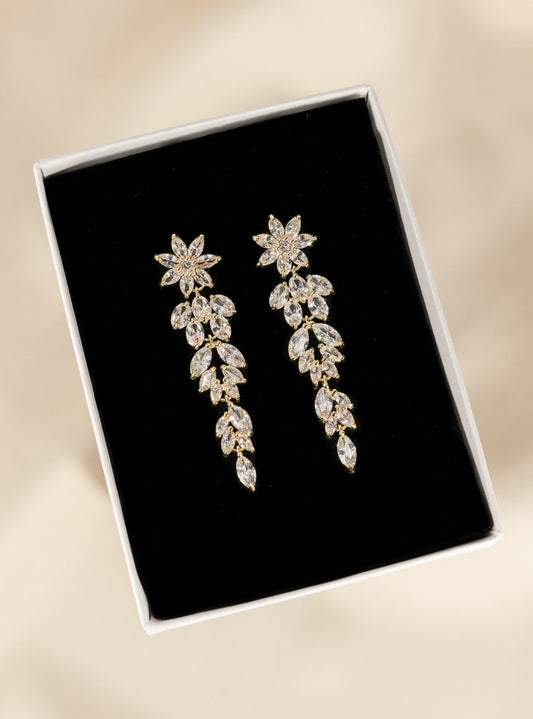 Snow crystal earrings